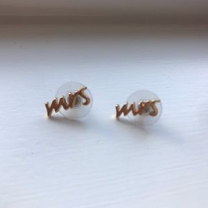 kate spade Jewelry - Kate Spade New York Gold Mrs. Stud Earrings kate spade Jewelry - Kate Spade New York Gold Mrs. Stud Earrings